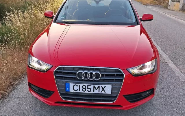 Audi A4 2.0 TDI ultra DPF Attraction