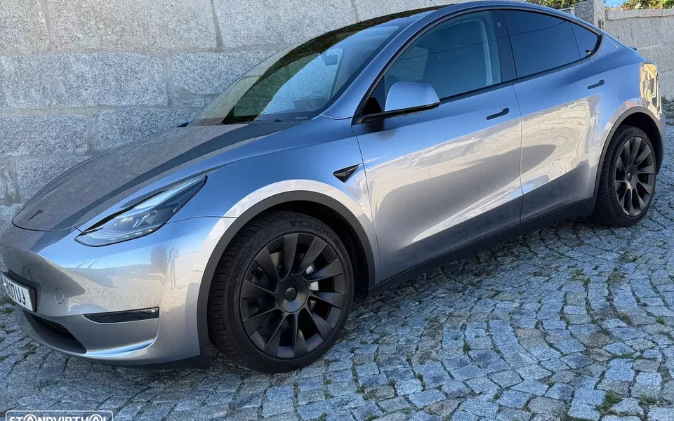 Tesla Model Y Long Range Tração Integral