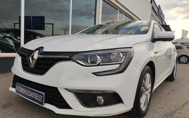 RENAULT Mégane 1.5 AMT 115 CV Renault Megane IV