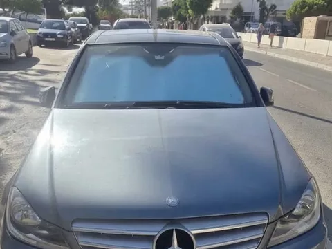 Mercedes-Benz C 200 CDI DPF Auto BlueEFFICIENCY