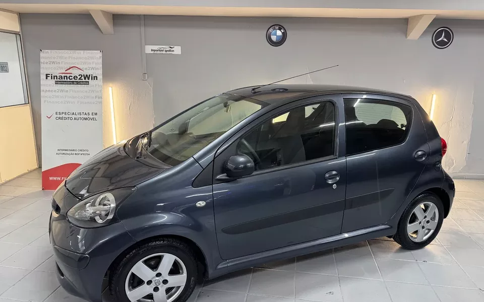 Toyota Aygo 1.0 + AC+VSC