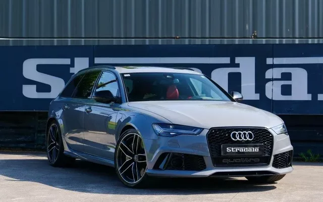 AUDI A6 RS 6 Avant 4.0 TFSI performance Q. Tip.