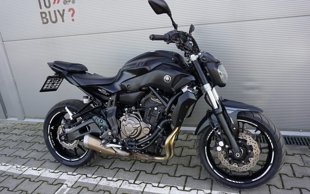Yamaha MT 07 TECH BLACK A2