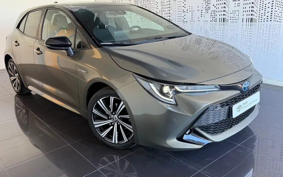 Toyota Corolla 1.8 Hybrid Square Collection