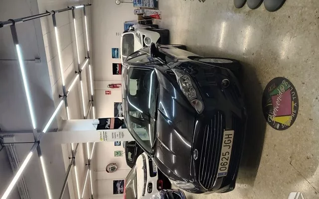 FORD Fiesta Fiesta 1.25 Trend 82