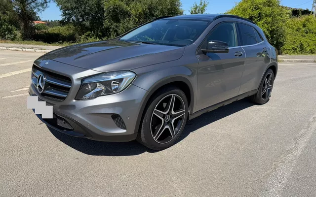 Mercedes-Benz GLA 180 d AMG Line