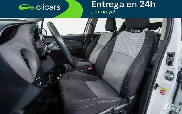 TOYOTA Yaris Yaris 1.5 Active