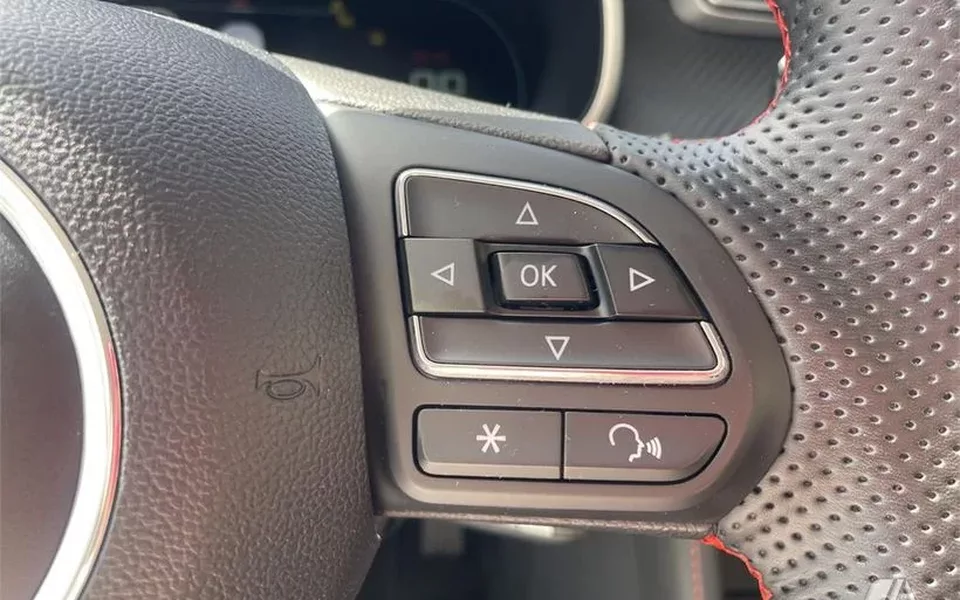 MG ZS 1.5 Luxury