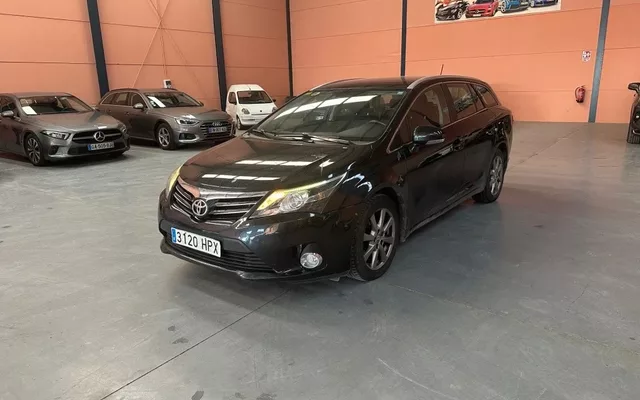 TOYOTA Avensis Avensis CS 150D Advance