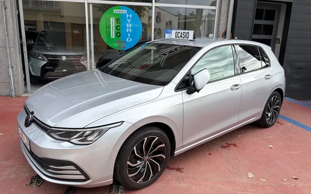 VOLKSWAGEN Golf Golf 1.5 TSI Life 110kW - 21400€ en Santa cristina de aro