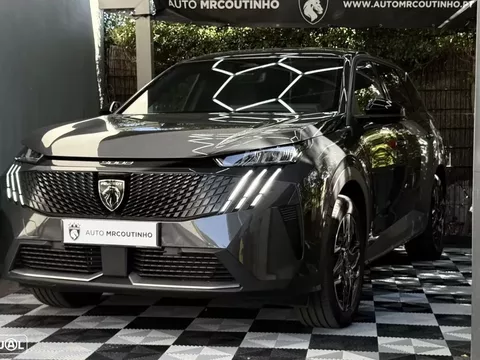 Peugeot 5008 1.2 Hybrid Allure e-DCS6