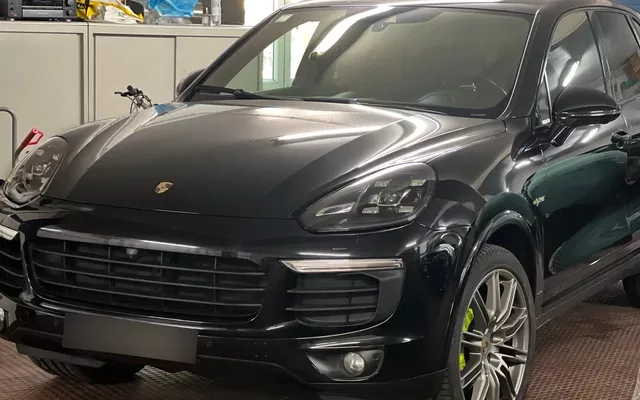 Porsche Cayenne S