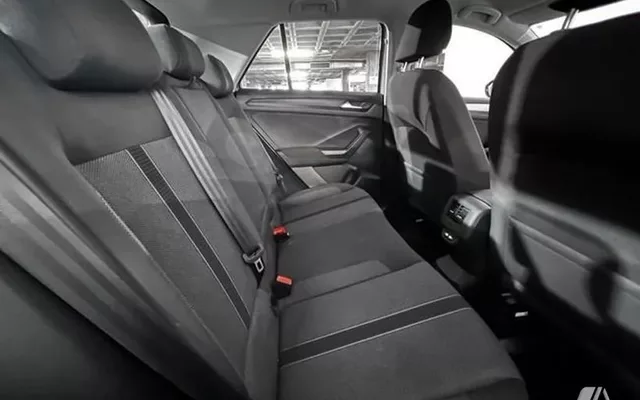VOLKSWAGEN T-Roc Nuevo Connect 1.0 TSI 81 kW (110CV) SG6 (D113CX22)