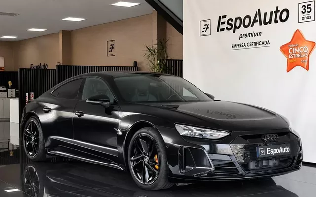 Audi RS e-tron GT quattro