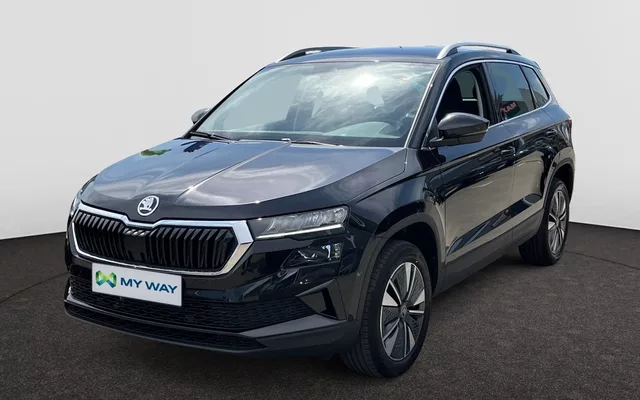 SKODA Karoq AUTOMAAT 150PK CARPLAY CAMERA SENSOREN FULL LED
