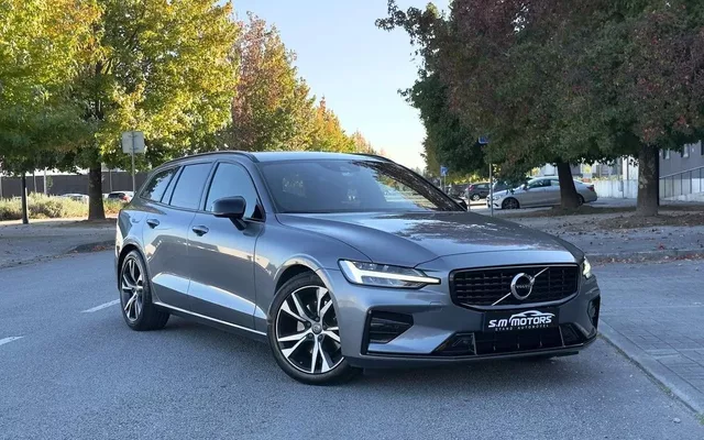 Volvo V60 2.0 D4 R-Design Geartronic