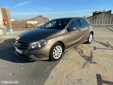 Mercedes-Benz A 180