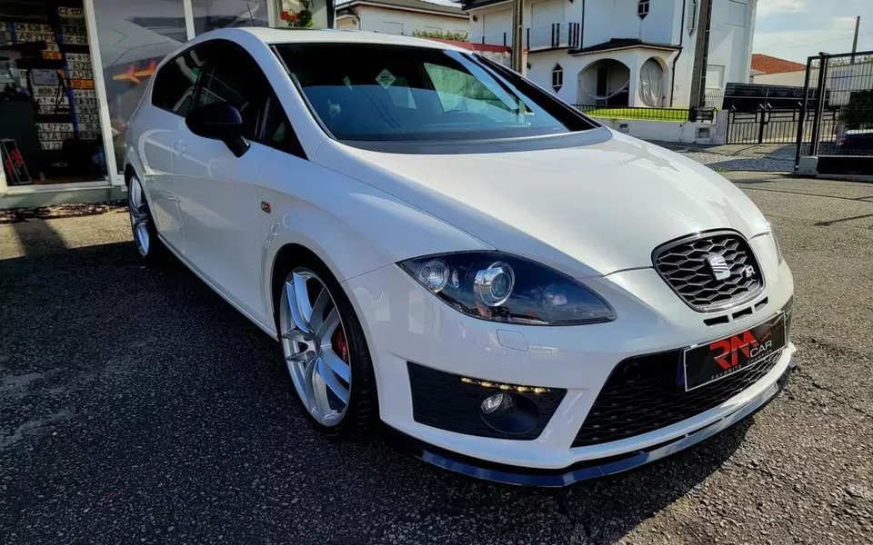SEAT Leon 2.0 T FSI Cupra R