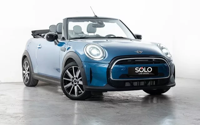 MINI Mini Mini Cabrio Cooper Aut. - 25350€ en Marbella
