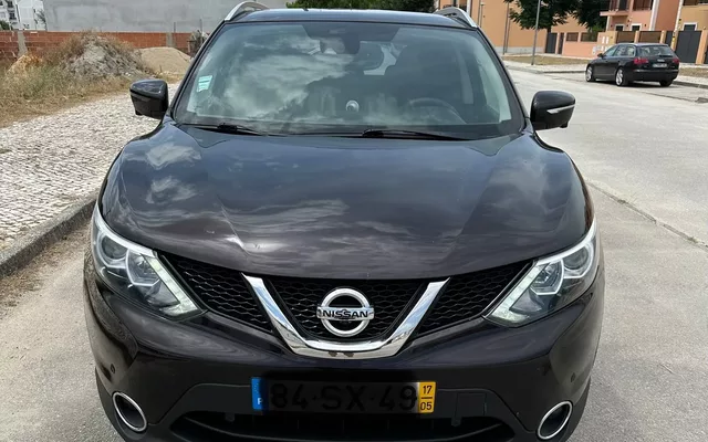 Nissan Qashqai 1.5 dCi N-Connecta 18 RS+PS