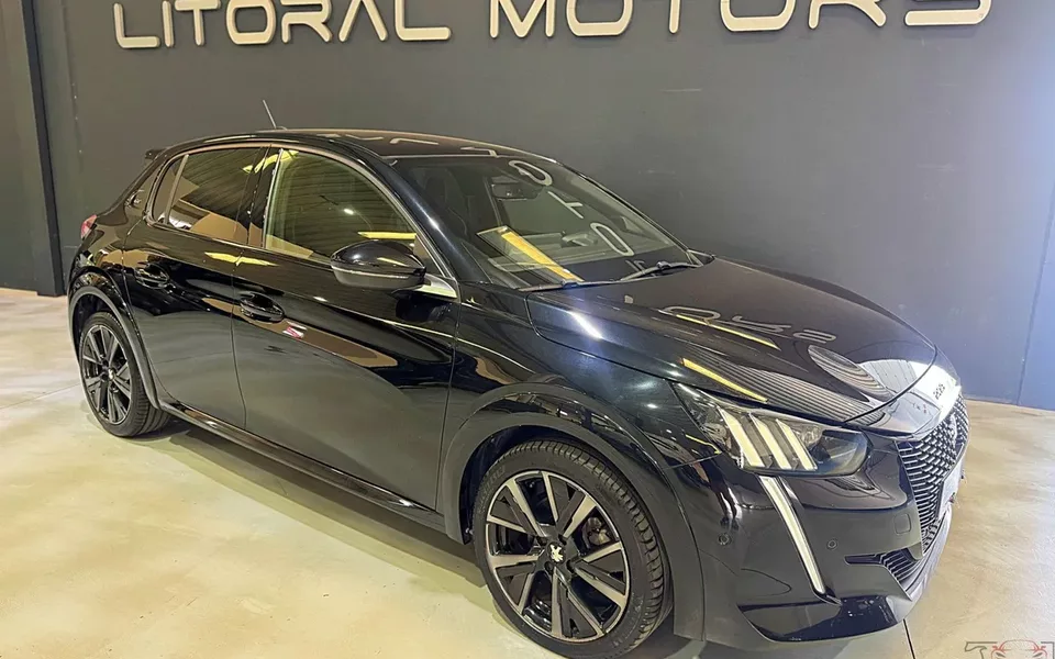 Peugeot 208 1.2 PureTech GT EAT8