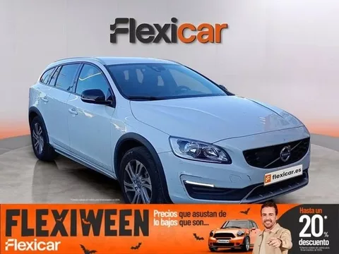 VOLVO V60 V60 D2 Momentum Aut. 120 - 17290€ en Alicante
