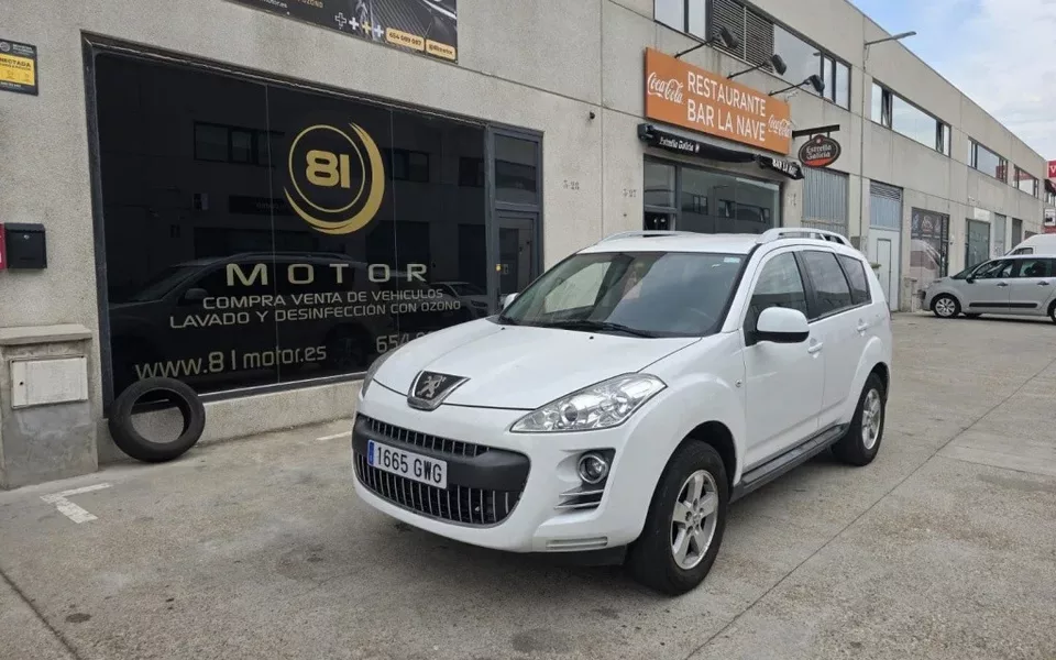 PEUGEOT 4007 4007 2.2HDI Sport Pack