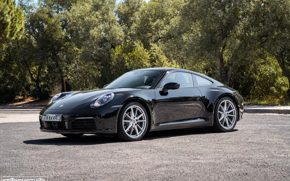 Porsche 911 (992) Carrera PDK