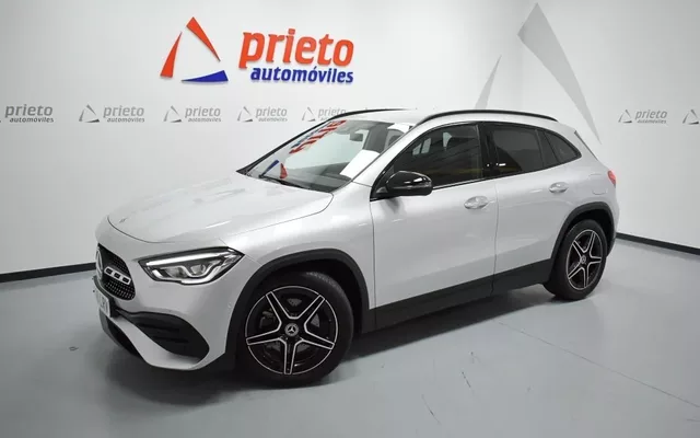 MERCEDES-BENZ Clase GLA GLA 200d 8G-DCT
