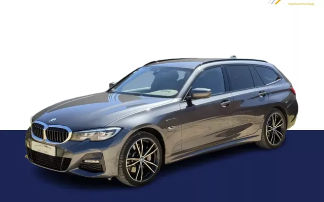 BMW 330 e Pack Desportivo M Auto