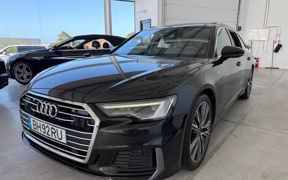 Audi A6 Avant 55 TFSI e quattro S tronic S line