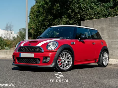 MINI 3 Portas John Cooper Works