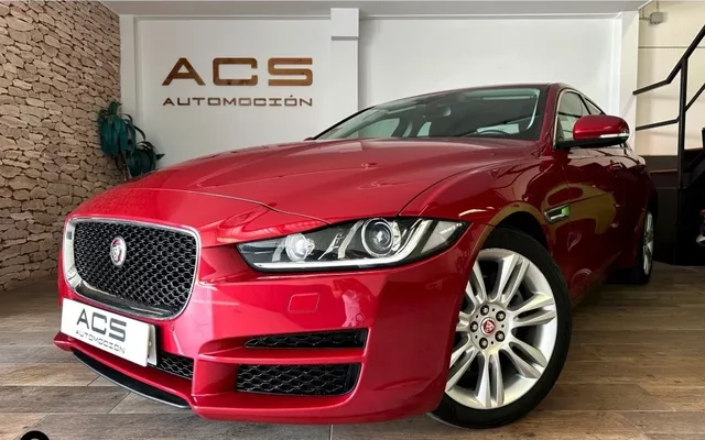 JAGUAR XE XE 2.0 Diesel Prestige Aut. 180