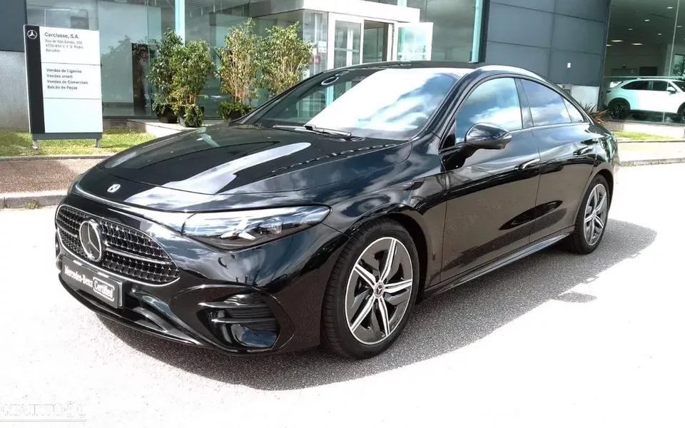 Mercedes-Benz CLA 220 Standard