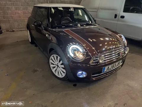 MINI 3 Portas