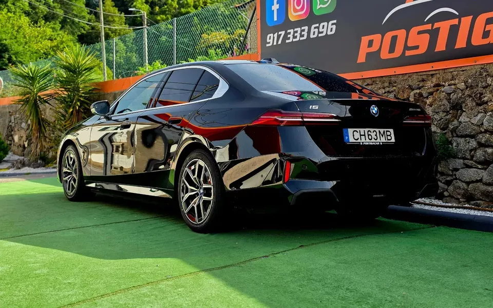 BMW i5 eDrive40 Pack Desportivo M