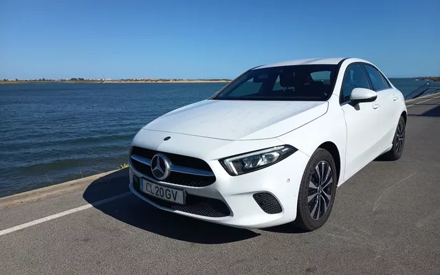 Mercedes-Benz A 250 Limousine e 8G-DCT Progressive