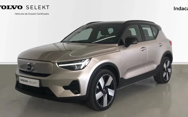 VOLVO XC40 MODELO ELECTRICO PURO 230CV/ 170KW CORE 8V