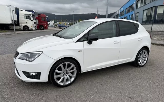 SEAT Ibiza Ibiza 1.2 TSI S&S FR - 8490€ en Guarnizo- el astillero
