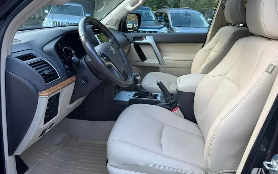 TOYOTA Land Cruiser Land Cruiser D-4D VXL Aut.