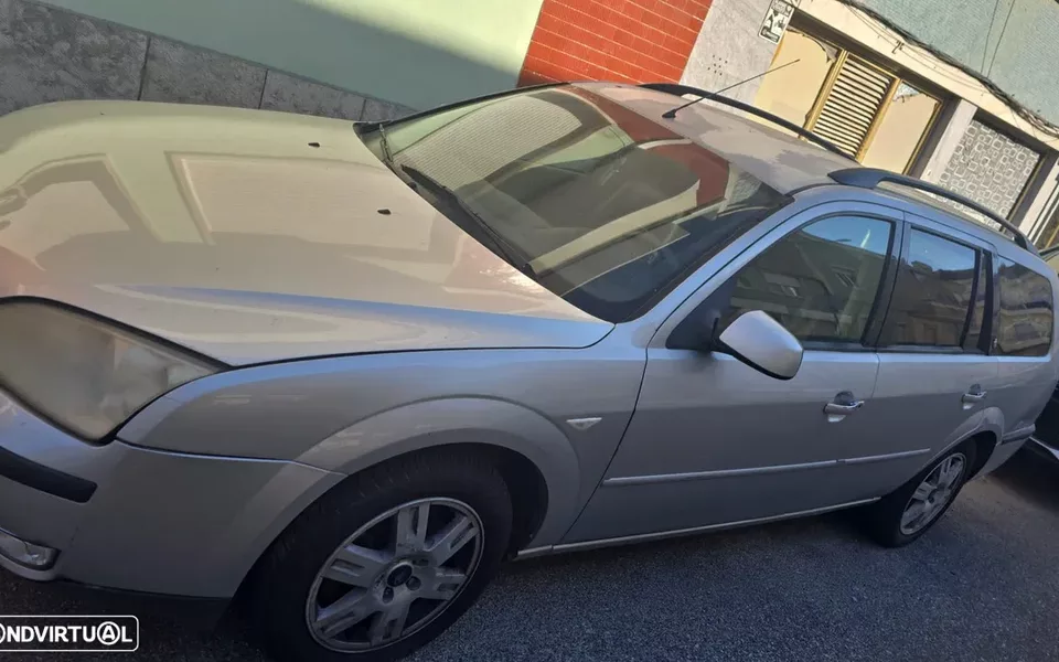 Ford Mondeo SW 2.0 TDdi Ghia
