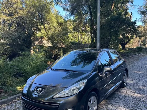 Peugeot 207 1.4 16V Sport