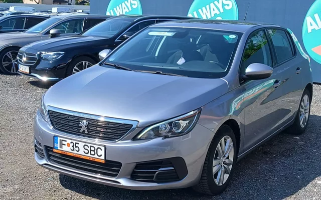 Peugeot 308 2021