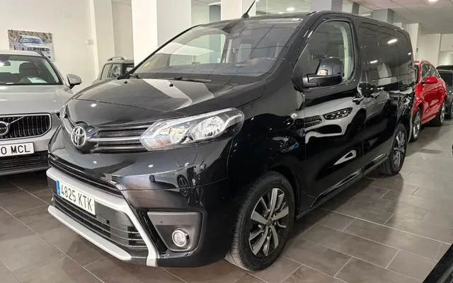 TOYOTA Proace Verso Proace Family L1 1.5D 8pl. Advance 120