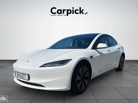 Tesla Model 3 Tração Traseira Premium