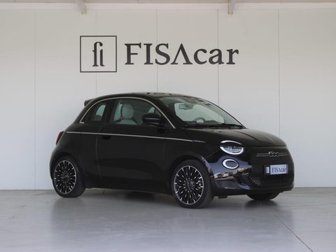 FIAT 500E 42 KWH 3+1 LA PRIMA