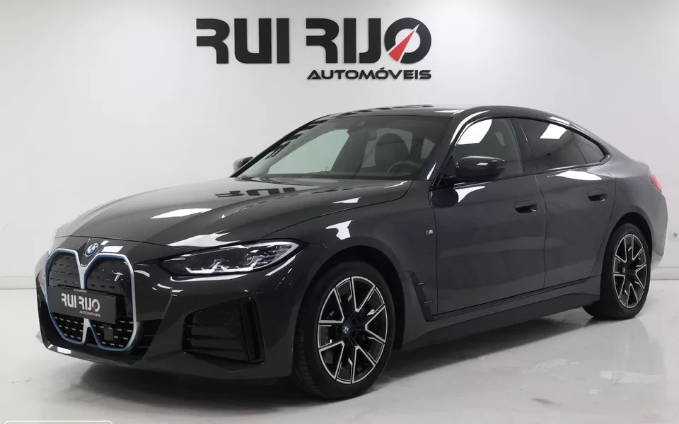 BMW i4 eDrive40 Pack Desportivo M