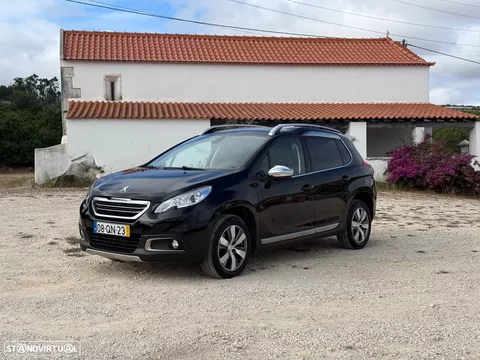 Peugeot 2008 1.2 PureTech Allure