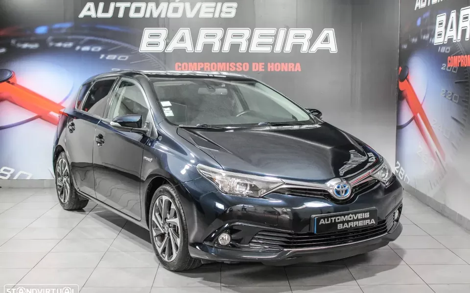 Toyota Auris 1.8 HSD Comfort +P.Techno+P.Sport