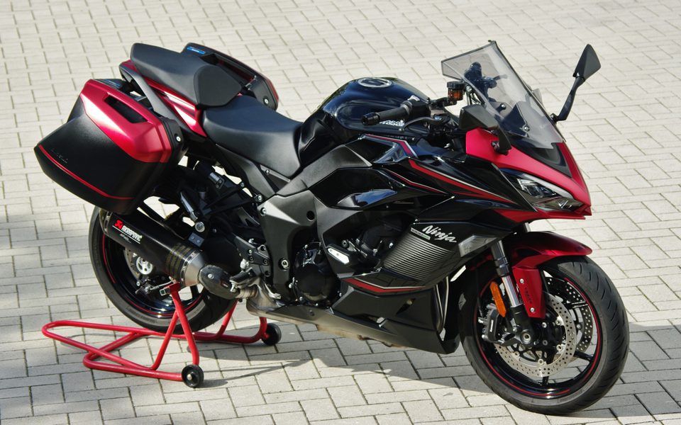 Kawasaki Ninja 1000 SX Tourer Performance
